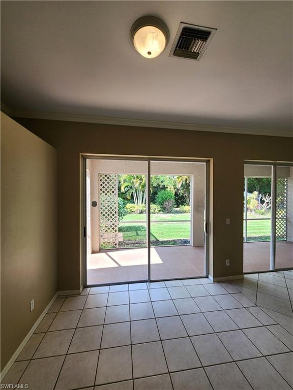 11082 Lakeland CIR photo 8
