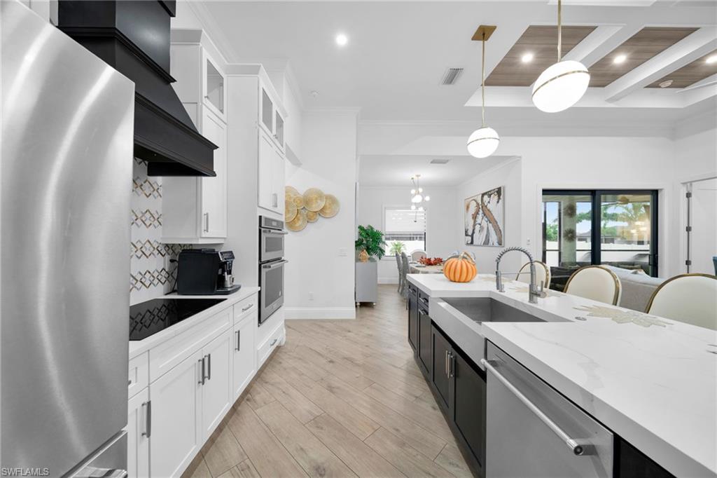 425 15th ST photo 18