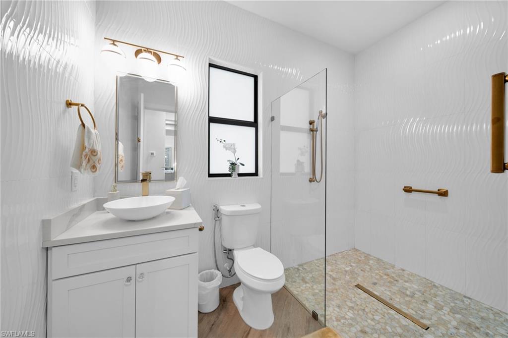 425 15th ST photo 21