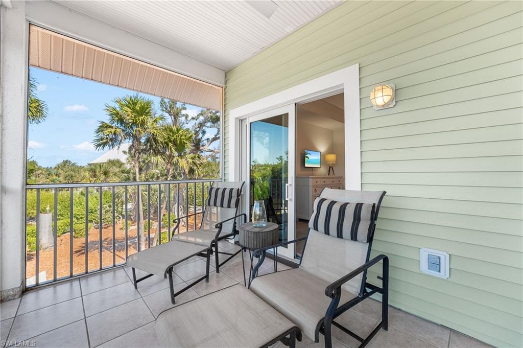 Temperature Controlled Outdoor Area with Large Slider Doors