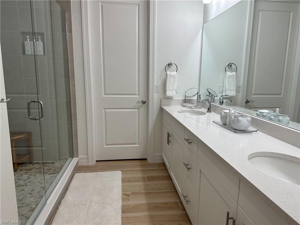 207 Indies dr E 201 photo 12