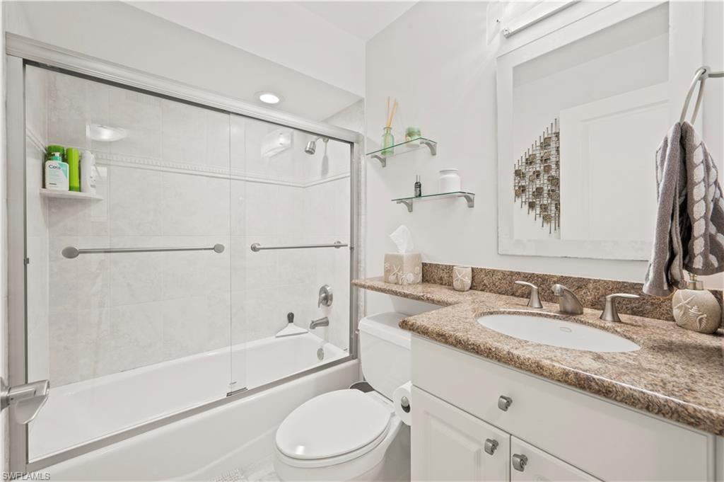 25870 Hickory BLVD 505 photo 16