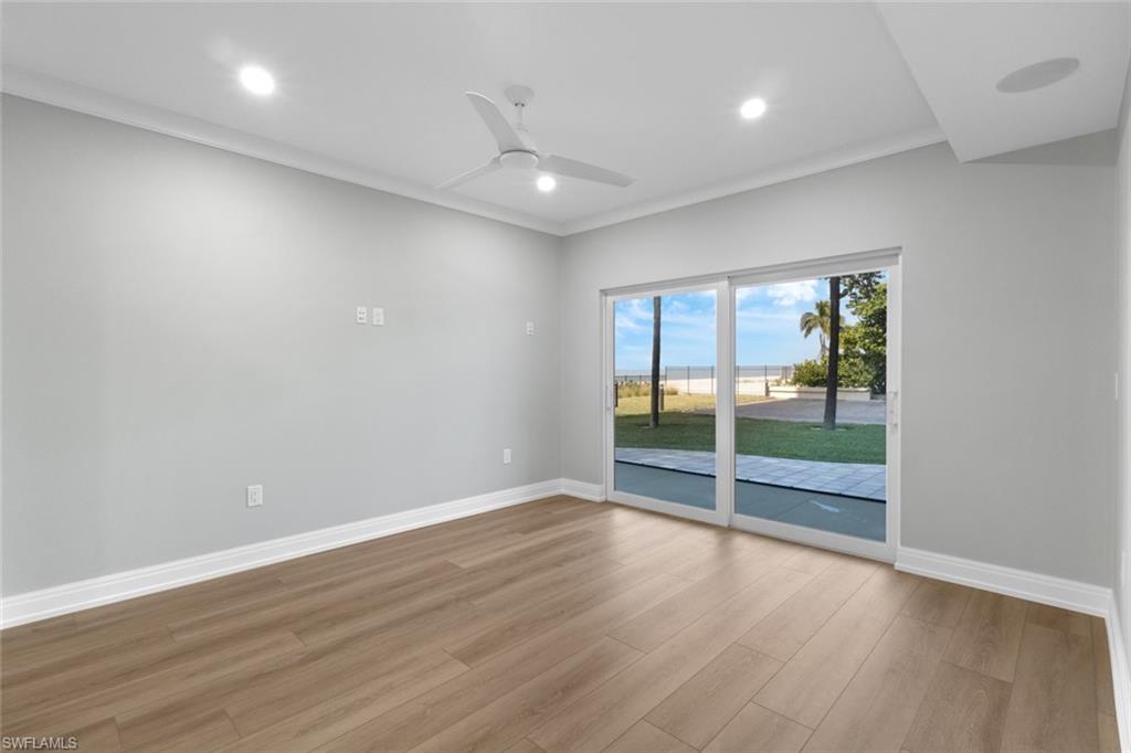 3399 Gulf Shore BLVD N 111 photo 27