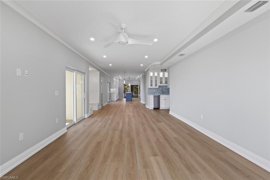 3399 Gulf Shore BLVD N 111 photo 17