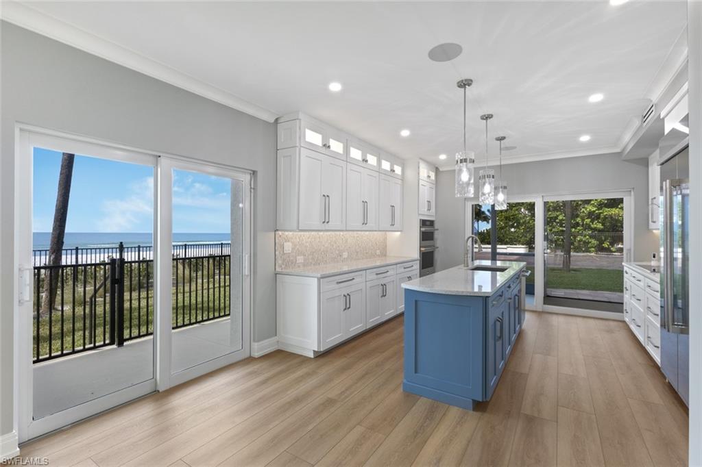 3399 Gulf Shore BLVD N 111