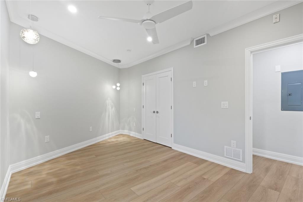 3399 Gulf Shore BLVD N 111 photo 21