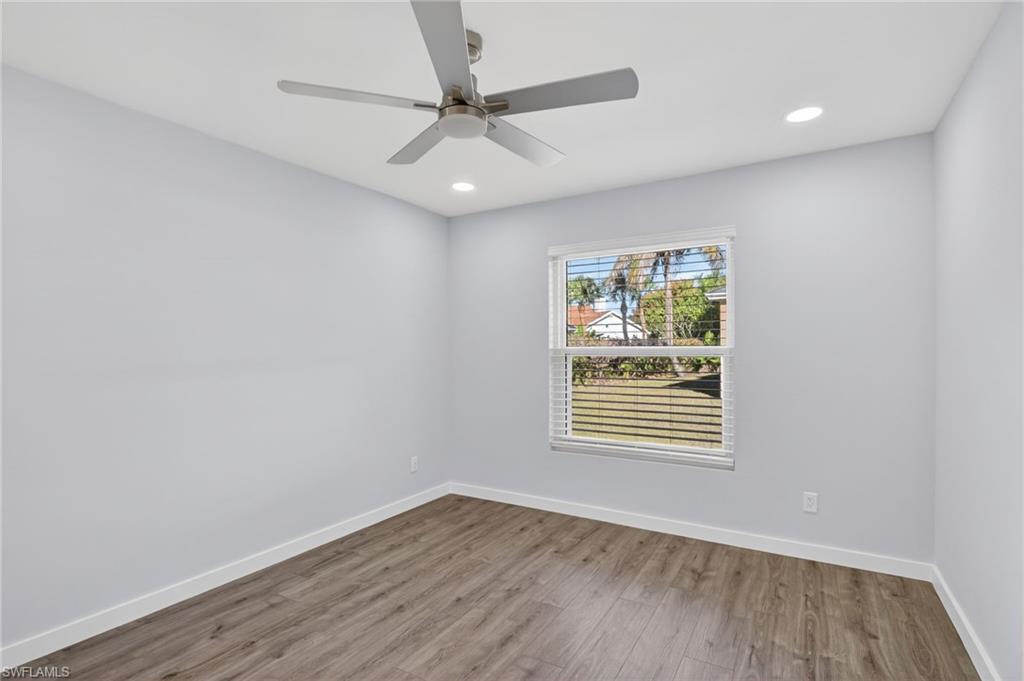 5191 Sunbury CT photo 17