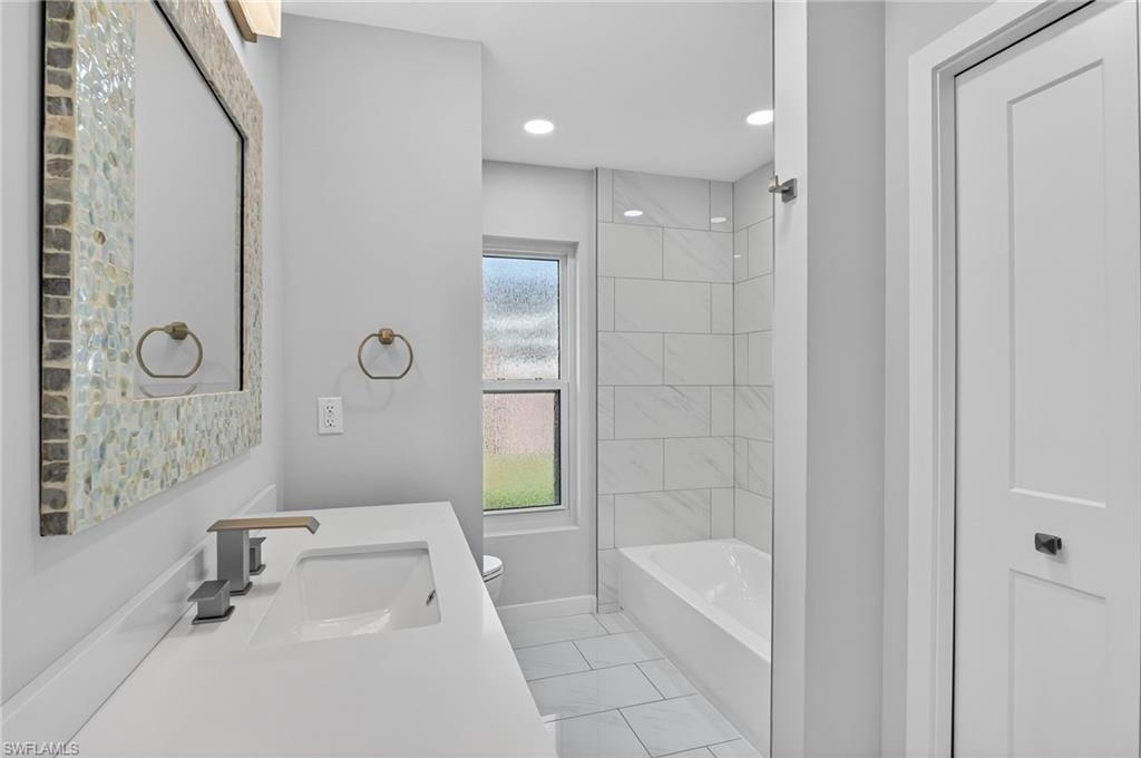 5191 Sunbury CT photo 20