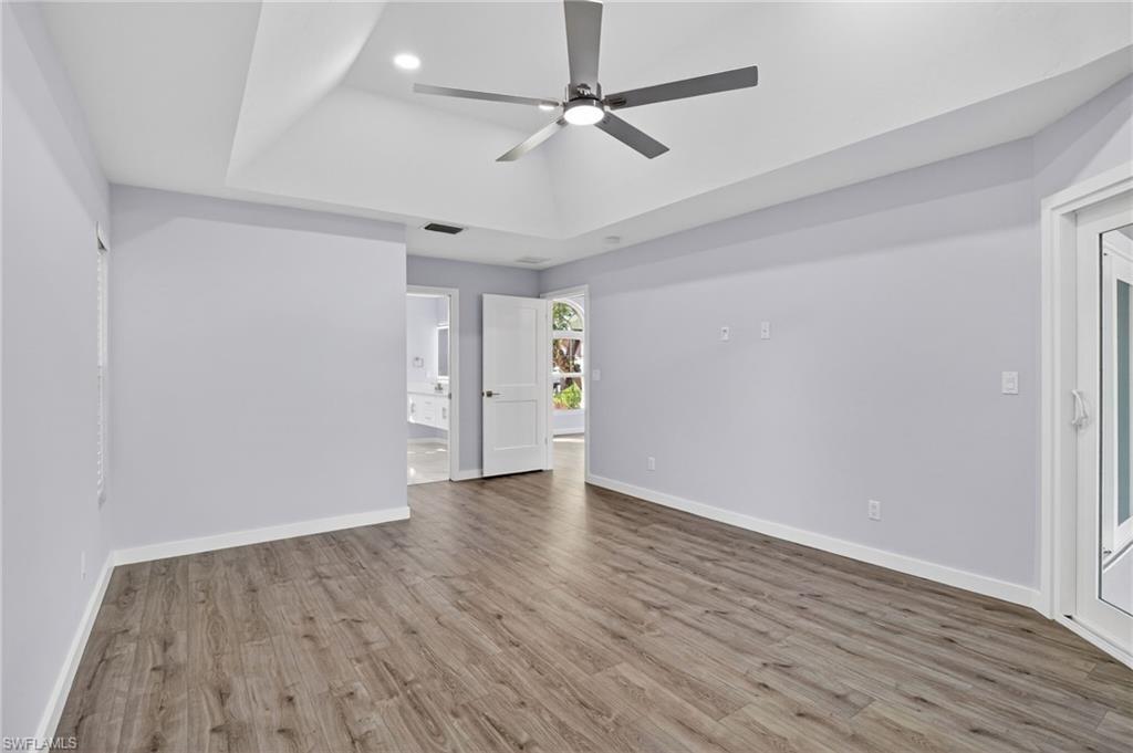 5191 Sunbury CT photo 37