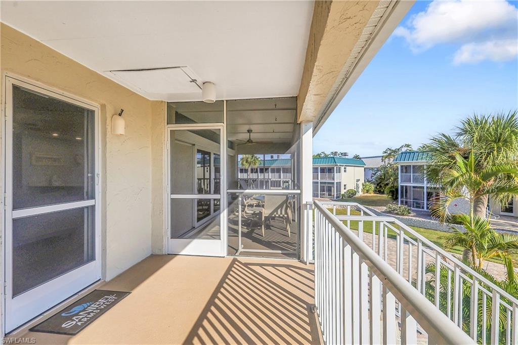 Screened-in entry and lanai allow for those cool breezes to pass through.