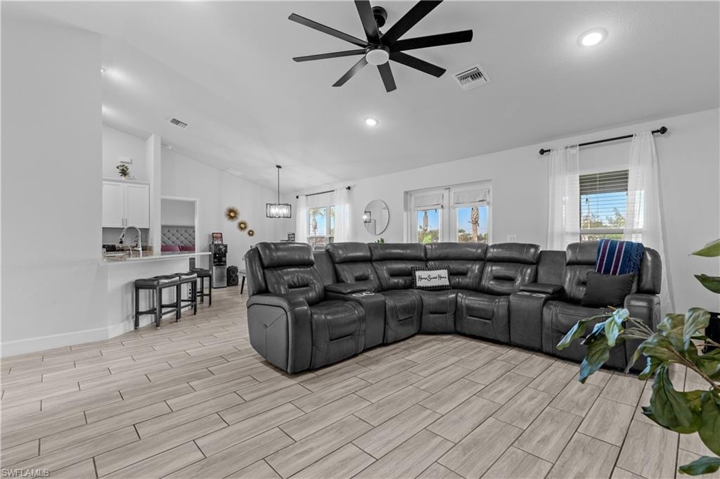 2021 NE 36th TER photo 7