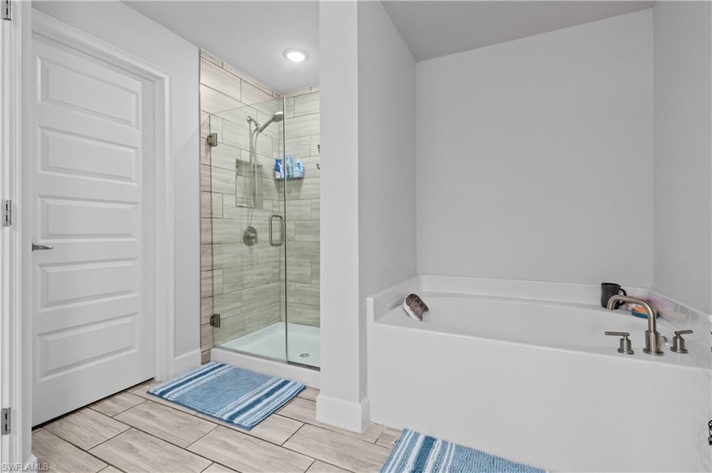 2021 NE 36th TER photo 14