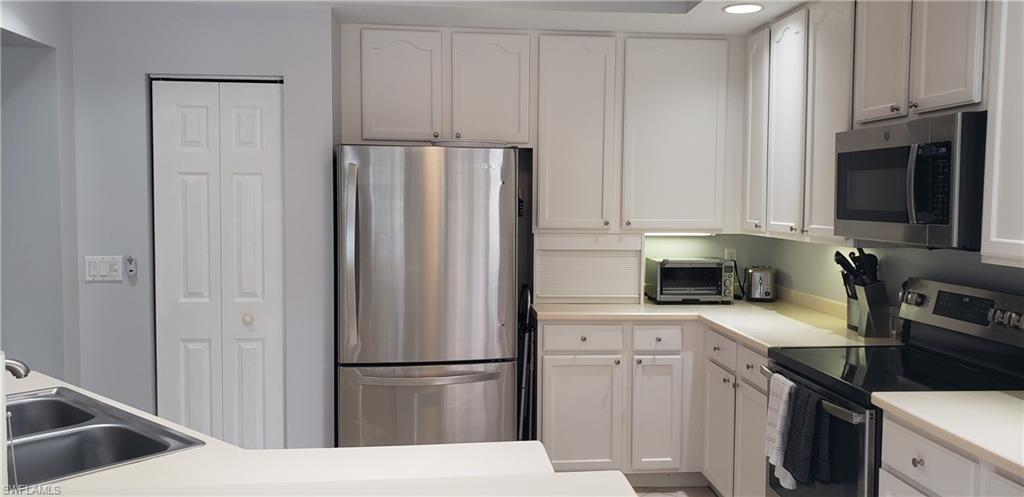 24361 Sandpiper Isle WAY 401 photo 13