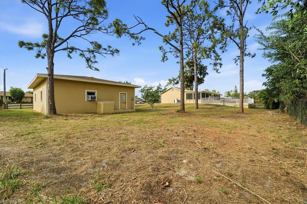 18343 Hawthorne RD photo 34