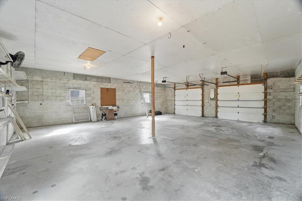 18343 Hawthorne RD photo 37