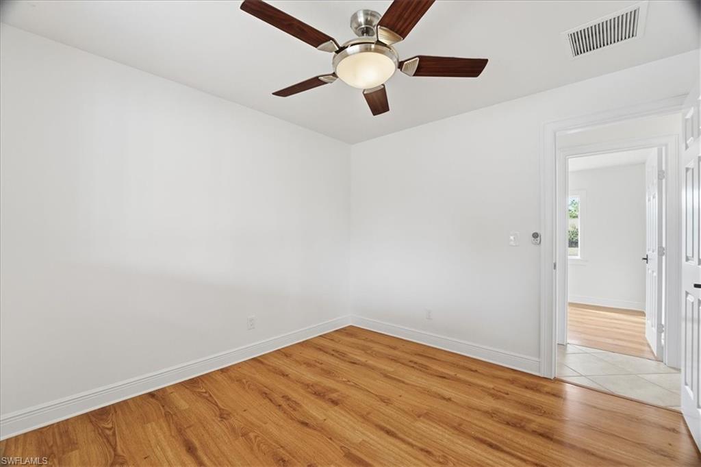 18343 Hawthorne RD photo 19