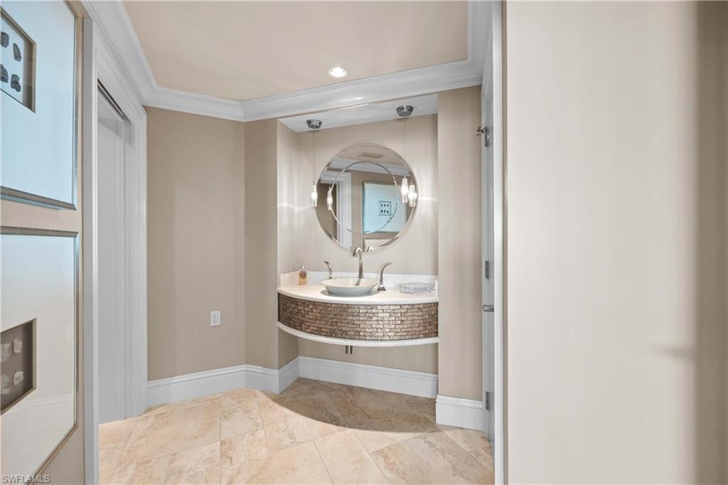 3991 Gulf Shore BLVD N PH101 photo 30