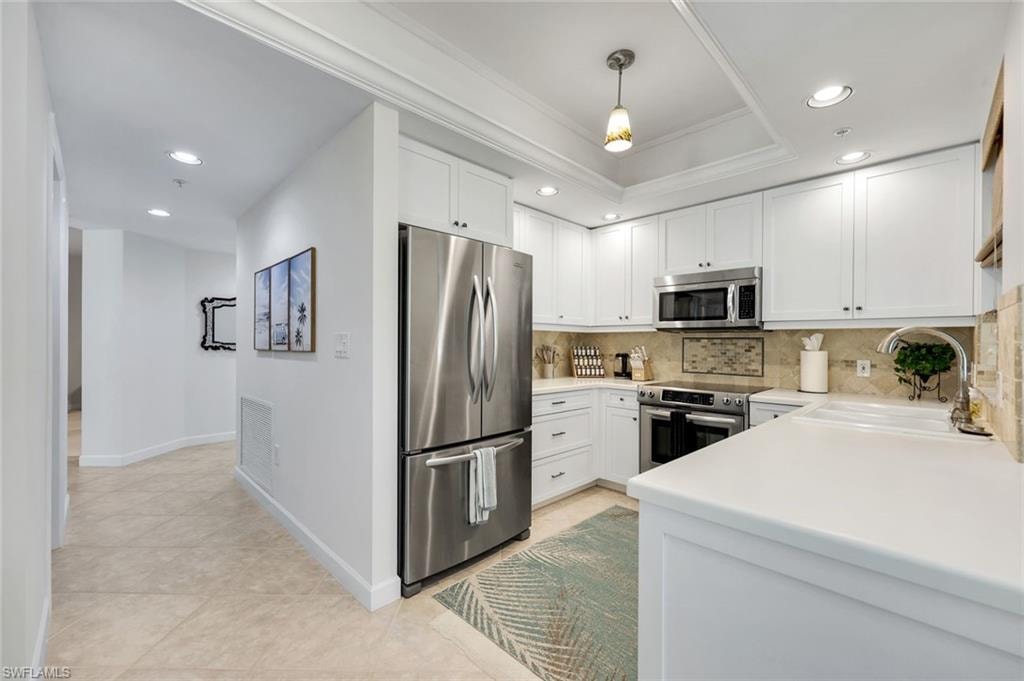 STAINLESS STEEL APPLIANCES