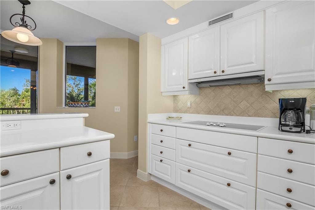 Plenty of storage cabinets