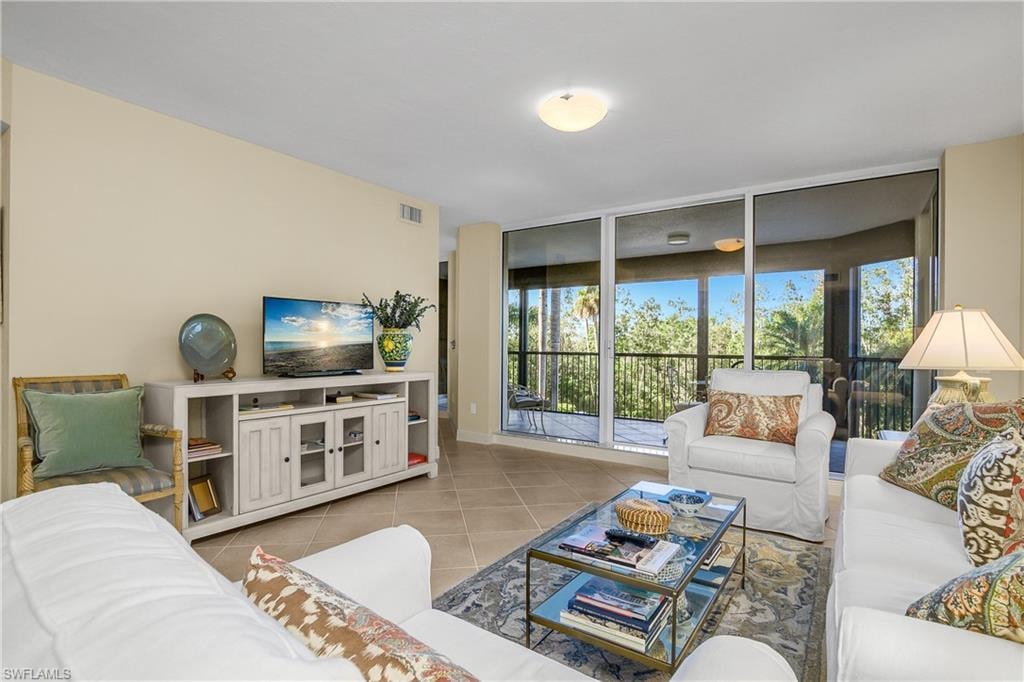 Relaxing living room