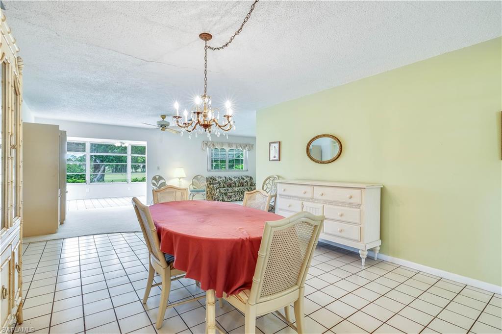 6992 Edgewater CIR