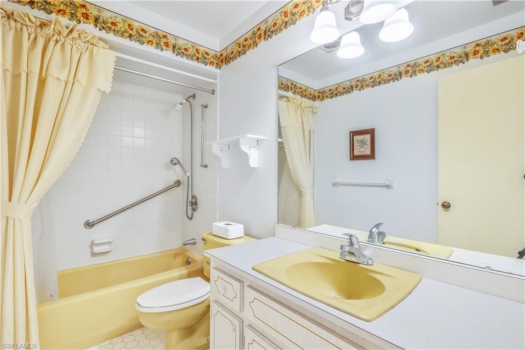 6992 Edgewater CIR photo 15