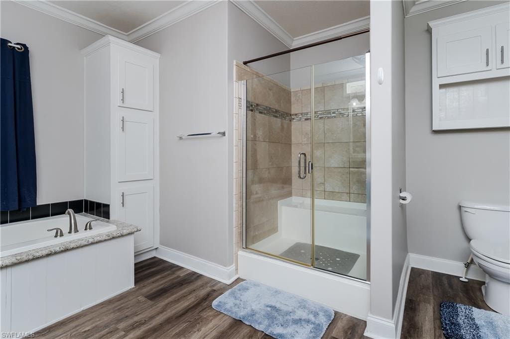 Primary shower & tub