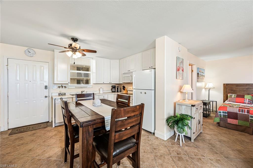 5700 Bonita Beach RD SW 3-405 photo 6