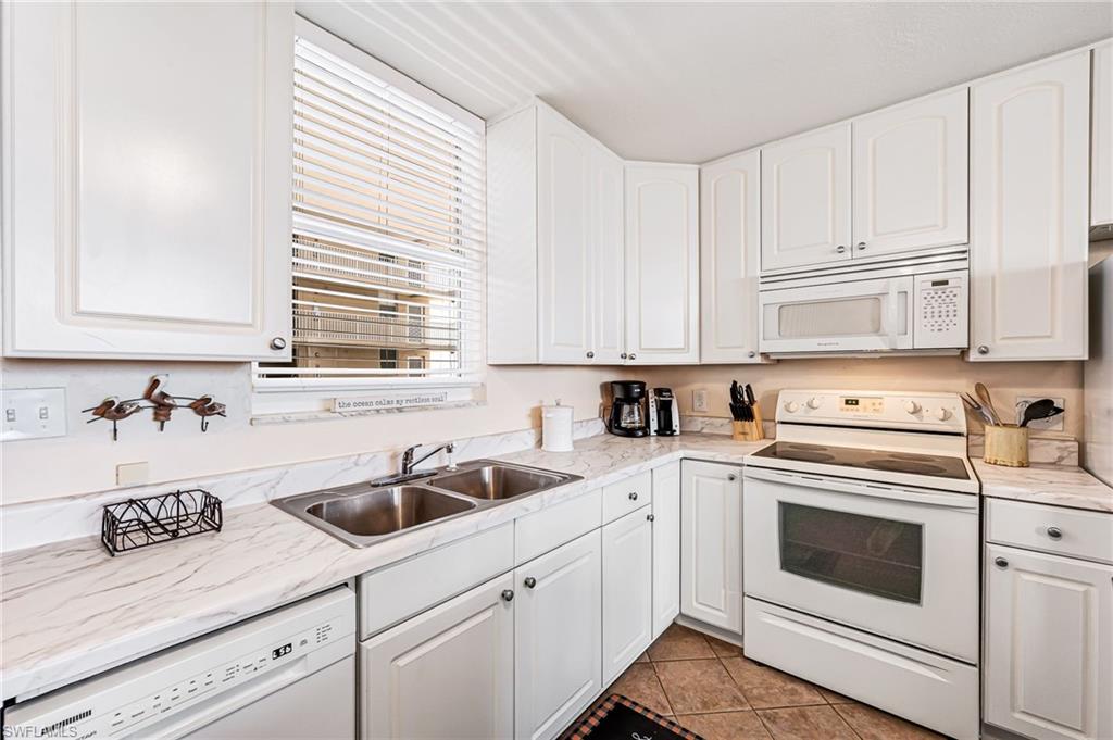 5700 Bonita Beach RD SW 3-405 photo 9