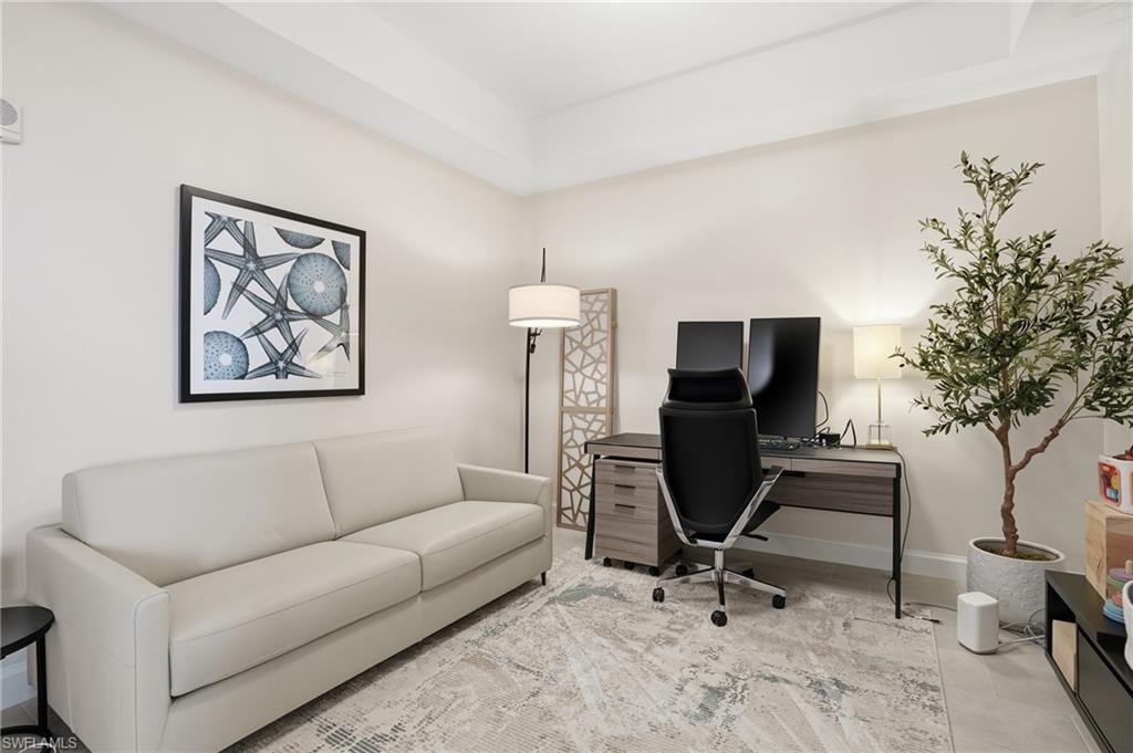 Office with baseboards