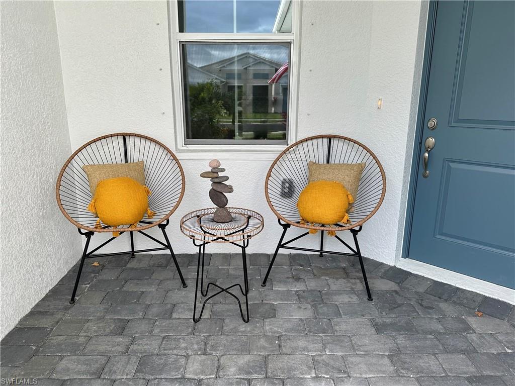 9179 Cayman DR