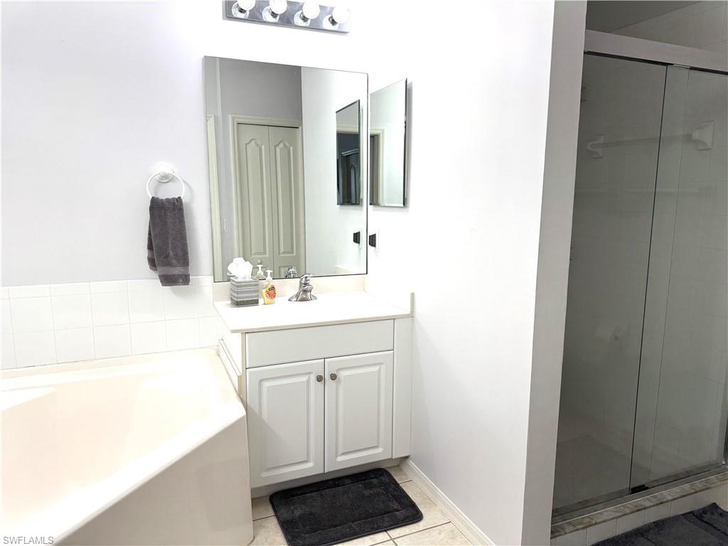 3445 Grand Cypress DR 202 photo 10
