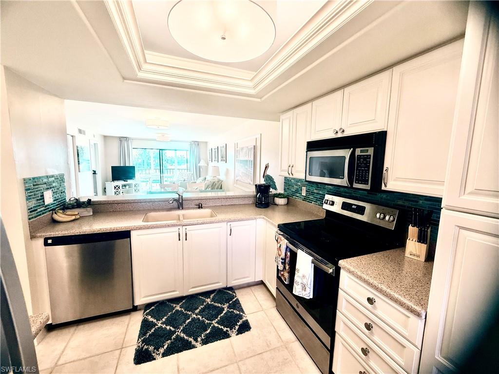 12171 Kelly Sands WAY 1577 photo 6