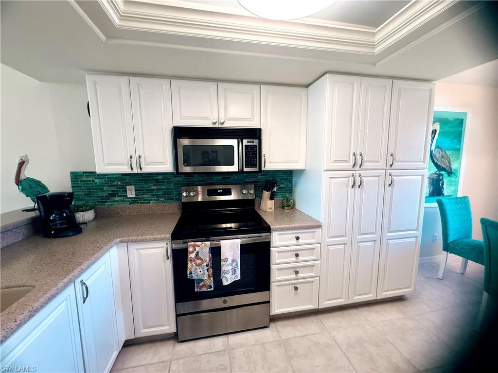 12171 Kelly Sands WAY 1577 photo 8