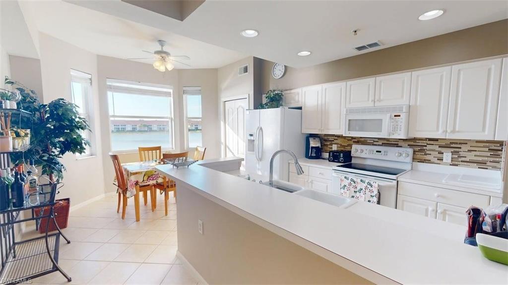 2730 Cypress Trace CIR 2828 photo 20