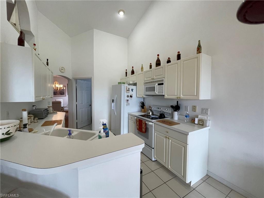 25232 Pelican Creek CIR 202 photo 9