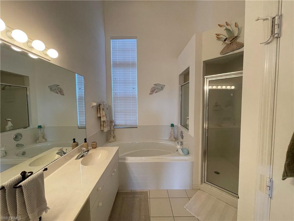 25232 Pelican Creek CIR 202 photo 19