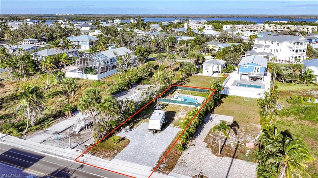Mid Island location