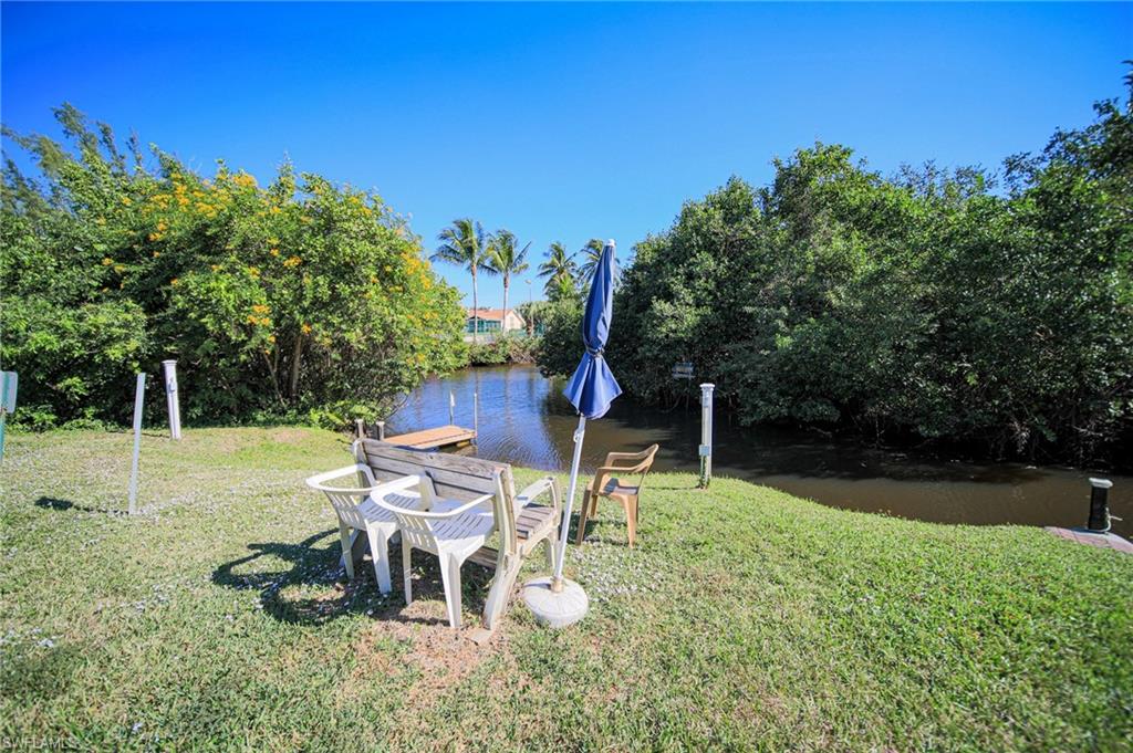 Sit And Fish, Kayak, Paddle, Or Just Injoy This River/Gulf Access Creek That Leads To Whisky Creek/Caloosahatchee River/Gulf Of America!