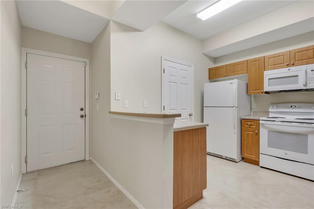 9025 Colby DR 2111