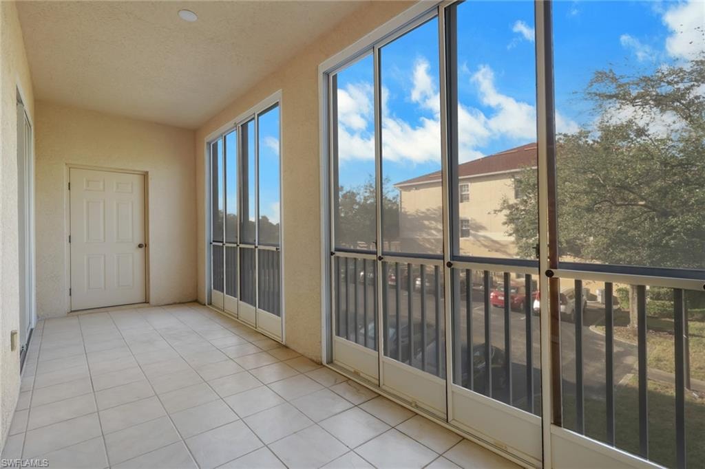9025 Colby DR 2111 photo 26