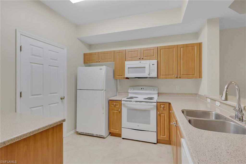 9025 Colby DR 2111