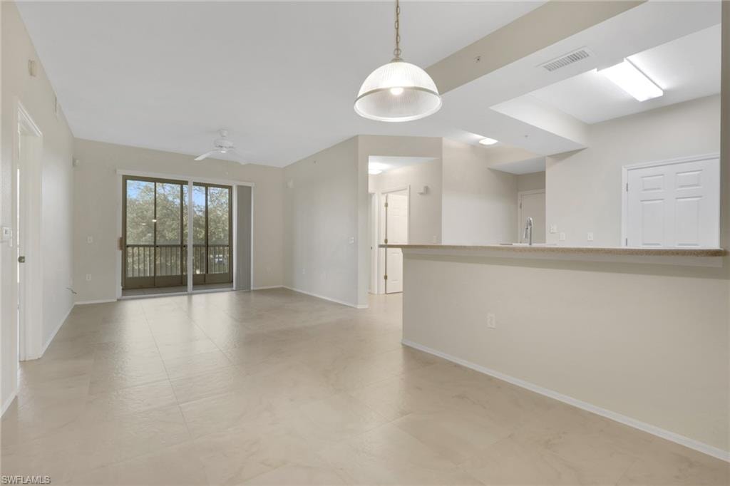 9025 Colby DR 2111 photo 9