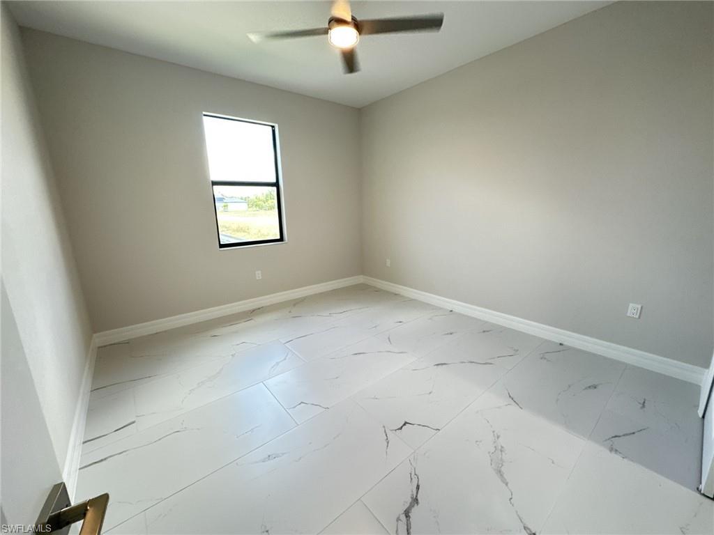 3915 Kismet PKWY W photo 23