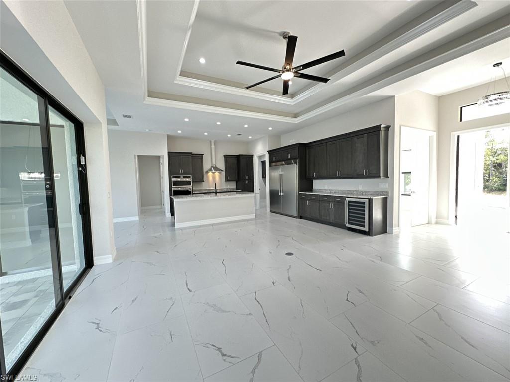 3915 Kismet PKWY W photo 6