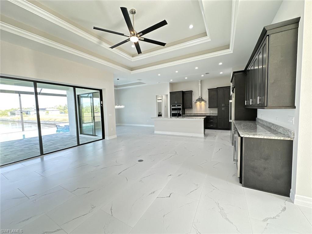 3915 Kismet PKWY W photo 7