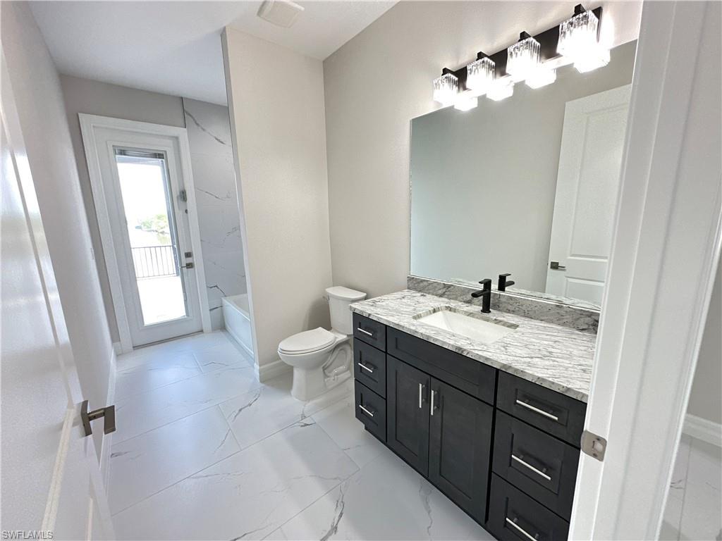 3915 Kismet PKWY W photo 25