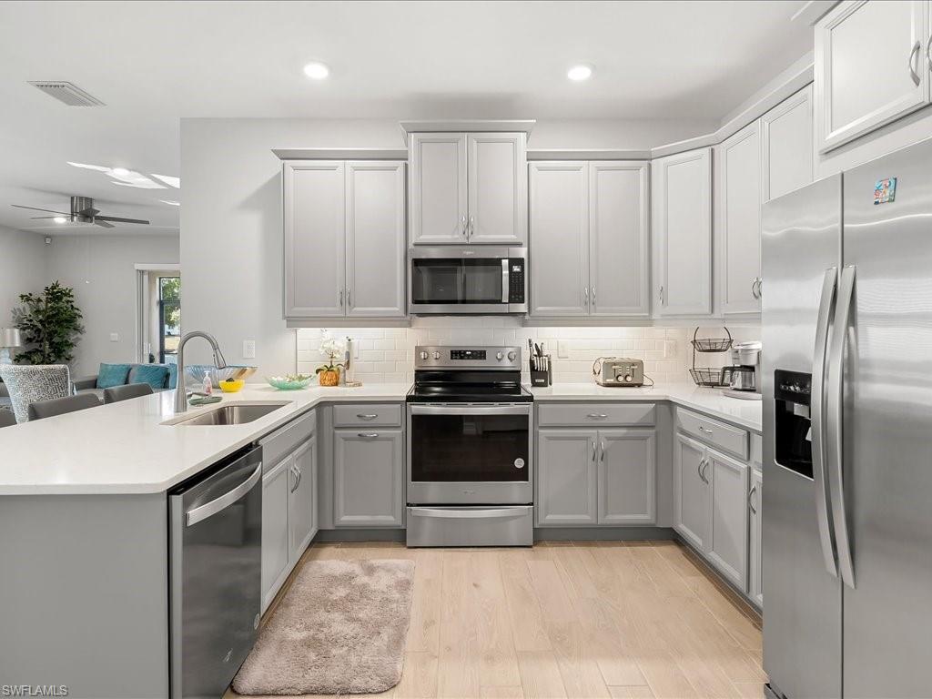 1157 Enbrook LOOP photo 13