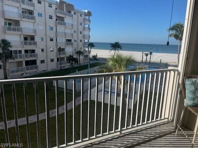 7400 Estero BLVD 315