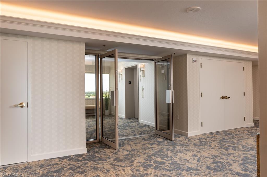 ELEVATOR LOBBY AT 10TH FLOOR